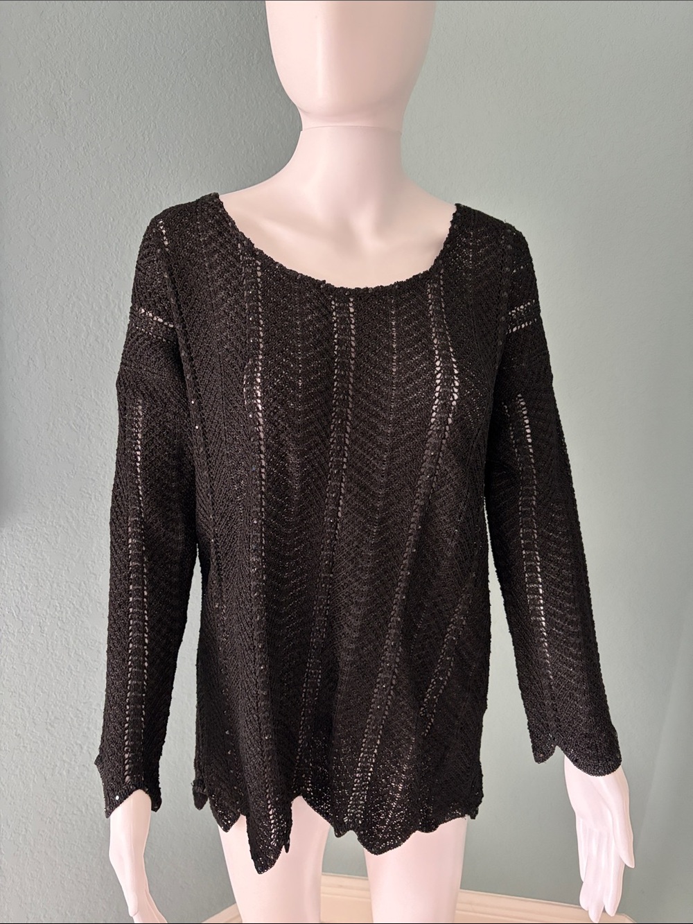 Vintage French Rags Women's Black Open-Knit Scoop Neck Pullover Sweater